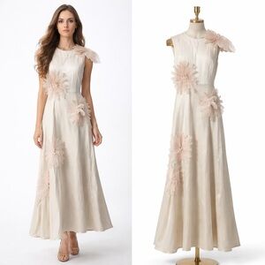 Raquel Couture Silk Evening Gown w/ 3D Floral Appliqué – Size 6